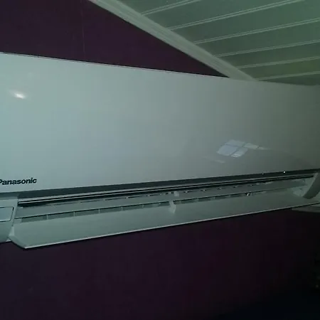 Dans Grande Maison Au Coeur De *