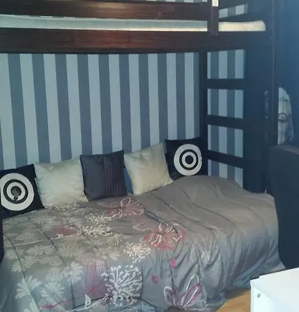 Habitación en casa particular Dans Grande Maison Au Coeur De