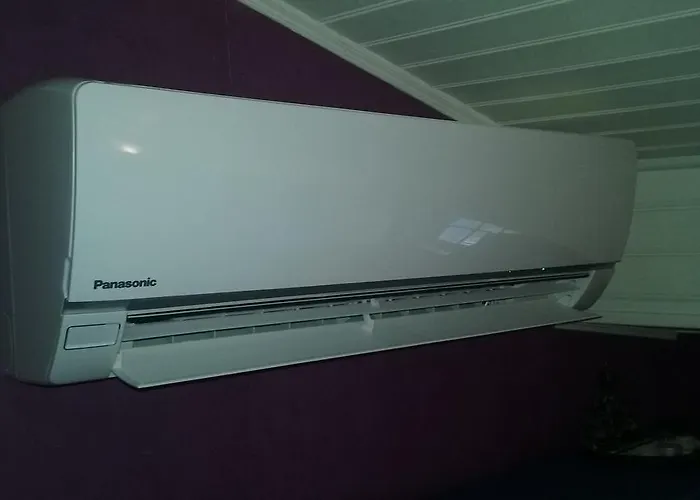 Dans Grande Maison Au Coeur De *